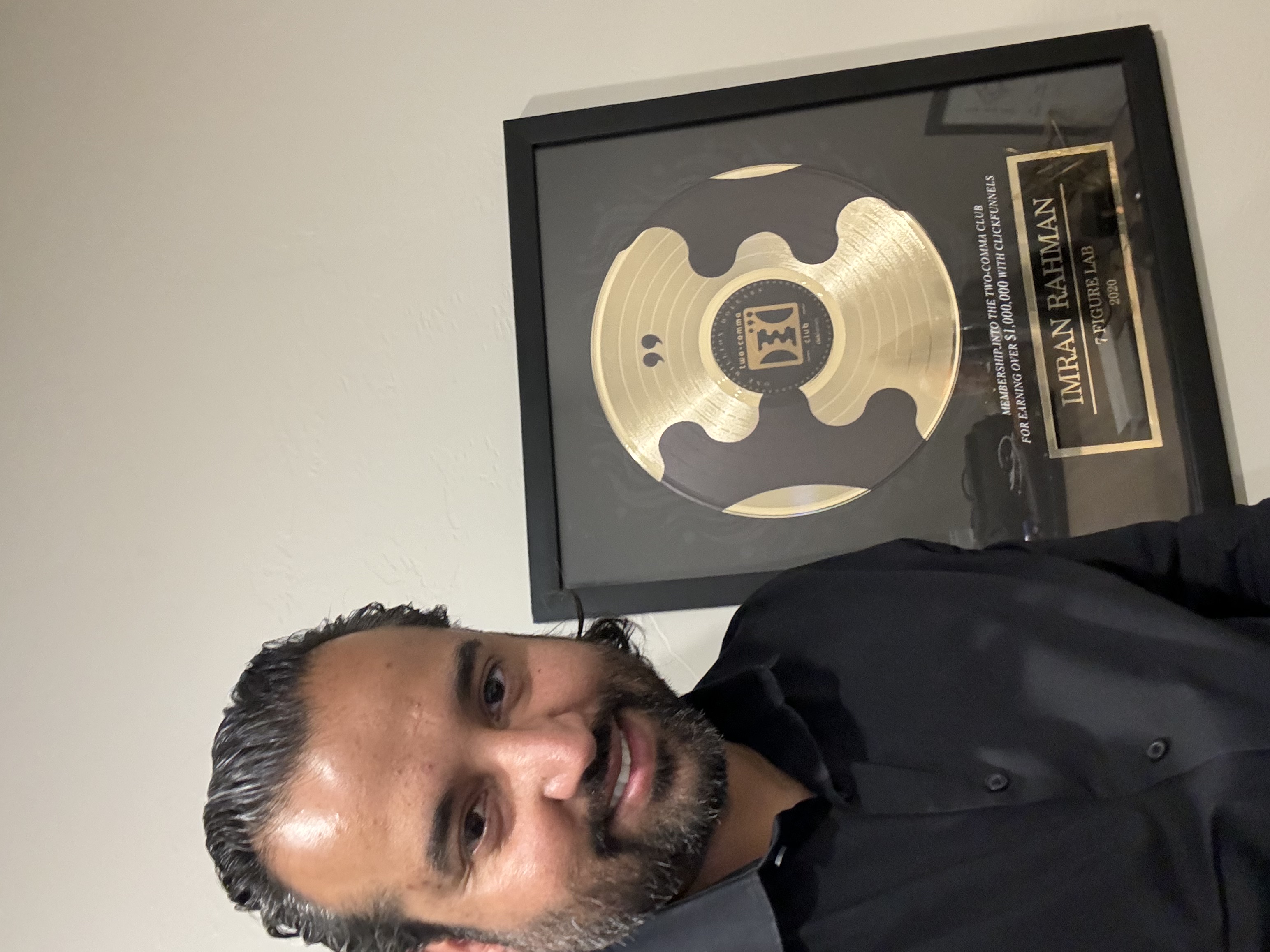 ClickFunnels 2 Comma Club Award